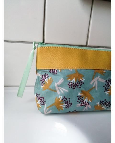 Trousse de maquillage...